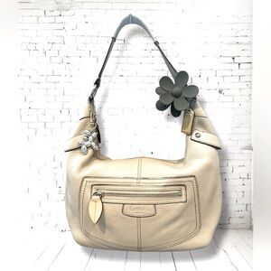 COACH Penelope cream Pebble Leather Shoulder Bag. Style : F14680